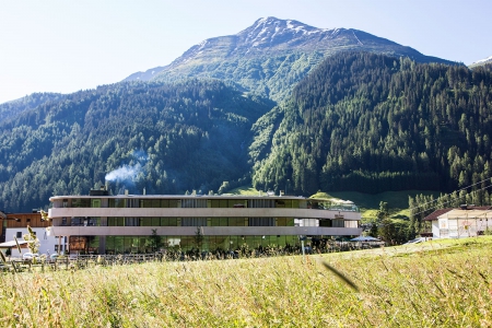 Bild: Sommerurlaub im Hotel Arlmont in St Anton